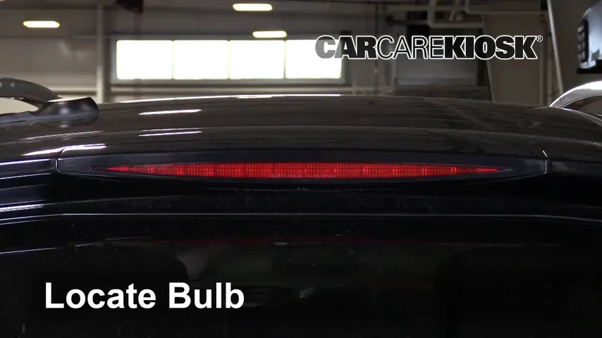 2005 Infiniti FX35 3.5L V6 Lights Center Brake Light (replace bulb)